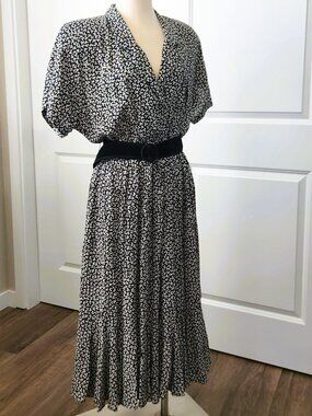 Vintage Michelle Stuart Black & White Belted Midi Dress Size 9/10